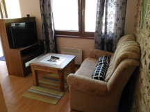 RESORT & CAMP Dešná  chatka Fenf Shui 7 - obývák