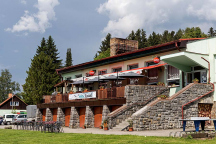 Chatky a Hotel Racek Hotel a restaurace
