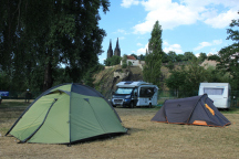 CARAVAN PARK - YACHT CLUB 