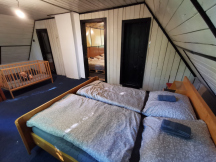 Párty areál a wild camp 13L chata