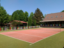 RESORT & CAMP Dešná  tenisové hřiště