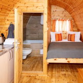 Srubový Kemp Zvíkov Village Chatky pro 2-5 osob