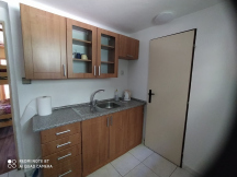Kemp Zelené údolí Apartmán kuchyňka