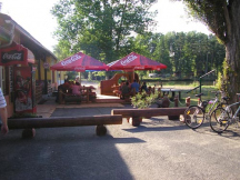 Kemp Karvánky Restaurace