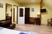 Penzion a bungalovy Kamínek Penzion 1/2/3/4/5L pokoje sprcha wc wifi TV