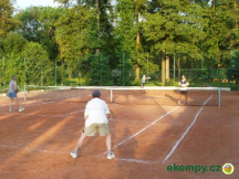 Sport centrum Hartaclub Tenisový kurt