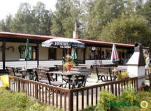 Holiday camp 