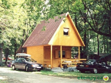 Autocamp Ostende 4L chata typu C, lednička
