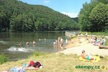 Bar a Kemp Nebe