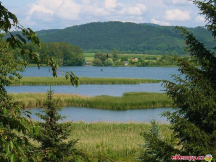 VÝHLED NA JEZERO CHMELAŘ Z NAŠEHO KEMPU