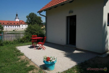 Autokamp Dobřichovice zděná chata