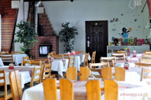 Kemp Rákosí restaurace