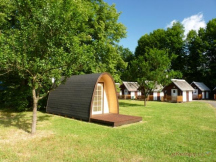 Camping Rožnov  2L Chata HOBIT, lednice