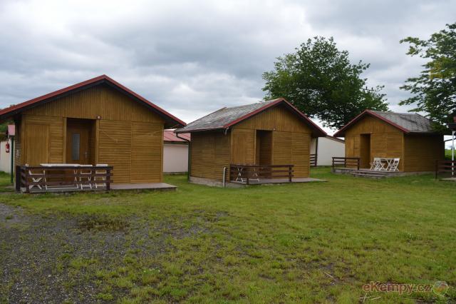 Autocamp Milovice Chaty 28,29 a 30
