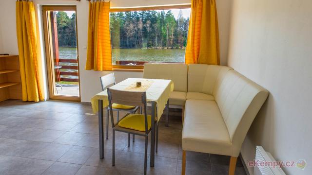 Hotel - Kemp Knížecí rybník 4L Apartmány(sprcha,WC,kuchynka)