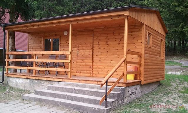 Camping Baldovec 3L chata LADA s vlastní kuchyňkou a sociálním zařízením
