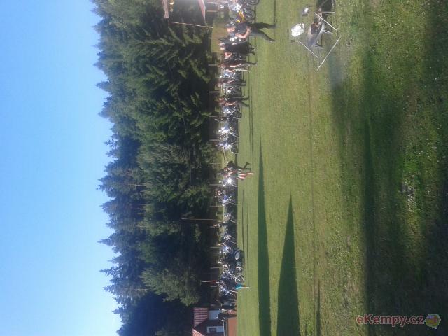 Camp Pod lesem 