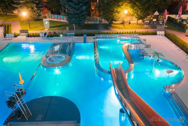 Autocamping Pod Černým lesem Aquapark po rekonstrukci 2022