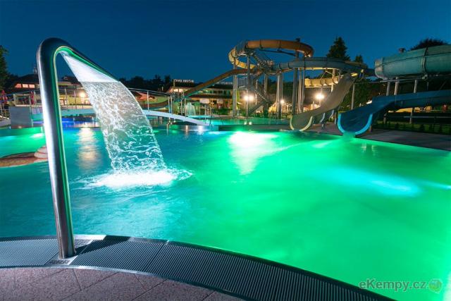 Autocamping Pod Černým lesem Aquapark po rekonstrukci 2022
