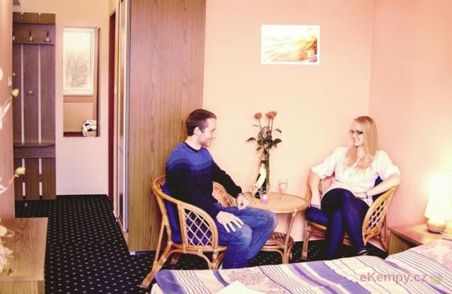 Rekreační areál Losinka Penzion 4-6L pokoje
