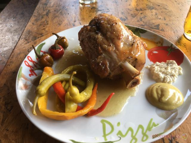 Camp Karolina Restaurace