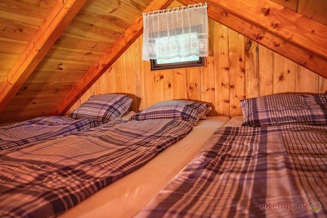 Camping Český ráj chatky