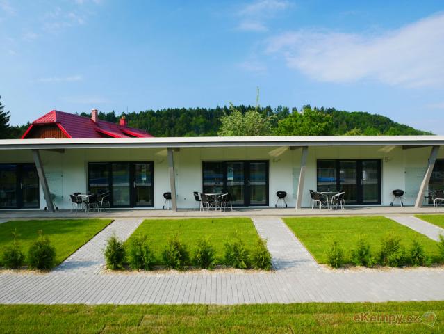 Camping Rožnov  Apartmán Pool