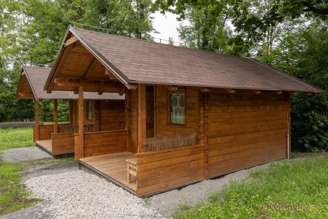 Autokemp Frenštát pod Radhoštěm Sruby