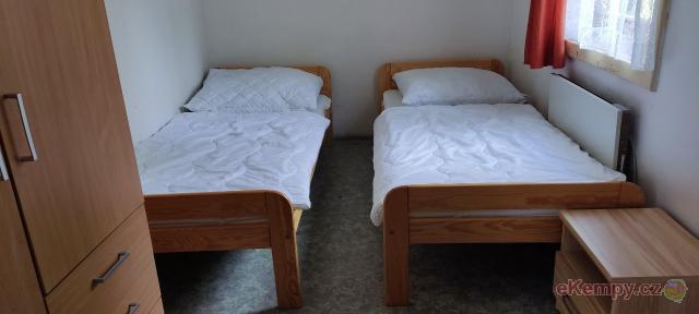 Rekreační areál Seč Chata č. 16 (pokoj)