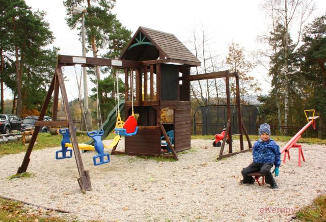 Chatová osada Nad Rybníkem dětské hřiště