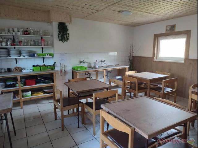 Chatkový  Kemp Bucek společná kuchynka