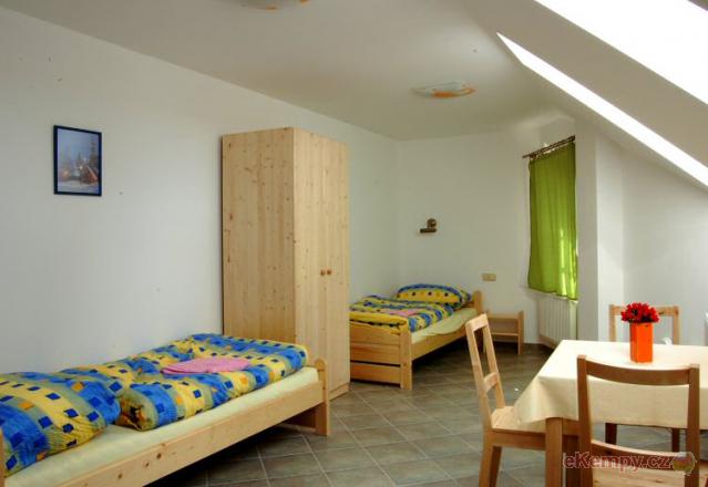 Camp Prager 2-3L rooms Pension