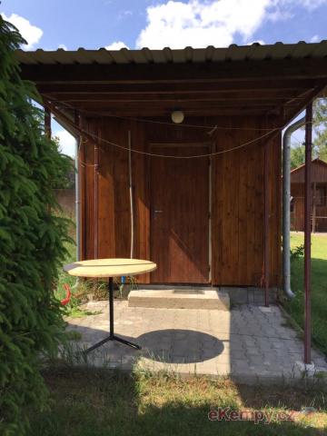 Autokemp U Kosů 2L chatky