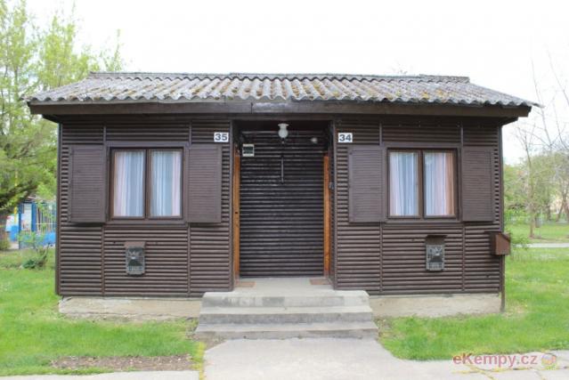 Camp Strážnice 2L chata LENKA