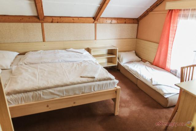 Camp Strážnice 4L chata BABETA