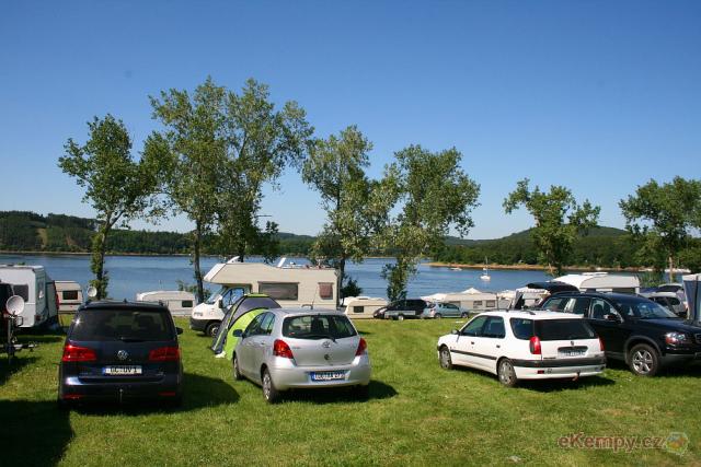 Autokemp Velký vír Kempování u přehrady Orlík