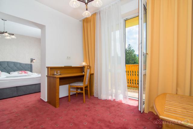Kemp a hotel Relax Kyčera 2-5L pokoje/apartmány