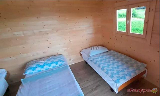Centrum Pastvinská přehrada 3L chatka