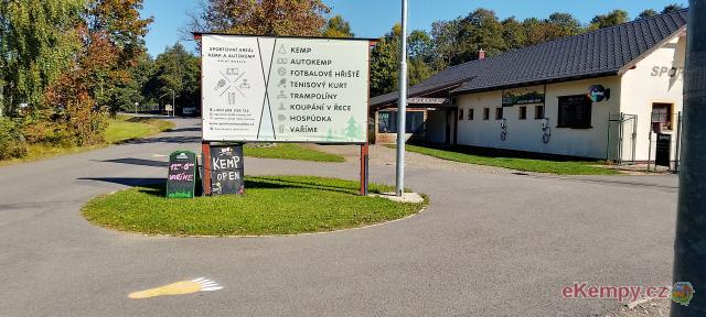 Autokemp a celoroční stání Dolní Morava vjezd