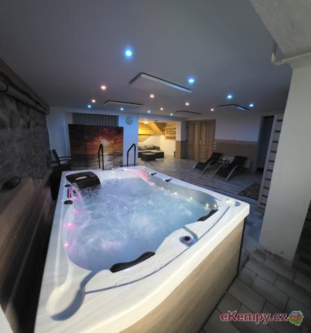 Caravan park U Pavlova dubu 