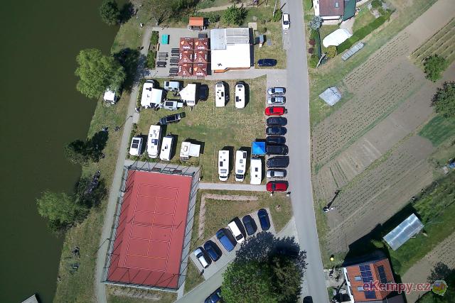 Kemp a Sportovní rybolov u Sumce vyhrazené parcely