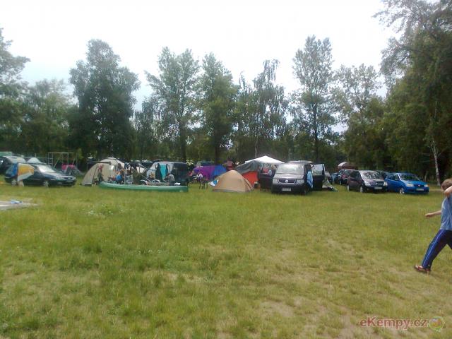 Resort a kemp Marina Labe 