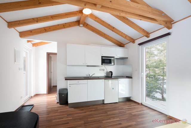Kemp pod Liščím kopcem  4L chata/Mobilhome